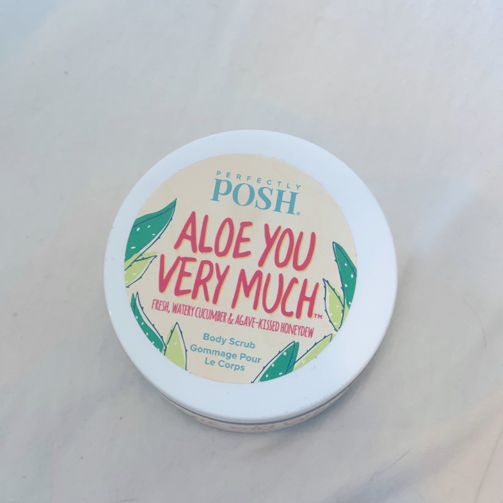 Aloe You Very Much Body Scrub